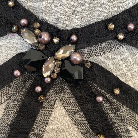 LOFT organza bow tee with beading. - Picture 3 of 5